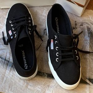Italian Label Superga Platform Sneakers US Size 7, Euro Size 37.5